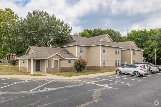 Photo - Woodbrook Apartments I & II