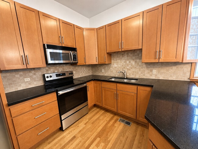 Photo - 2647 W Logan Blvd Unit 1