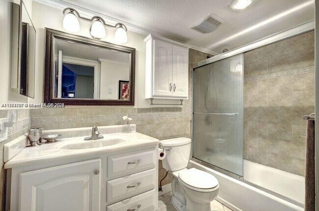 Photo - 221 SE 9th Ave Unit 108