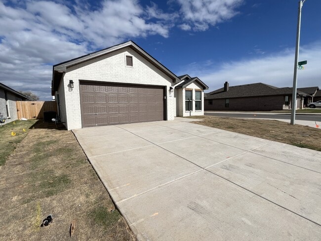 Photo - 3611 Urbana Pl