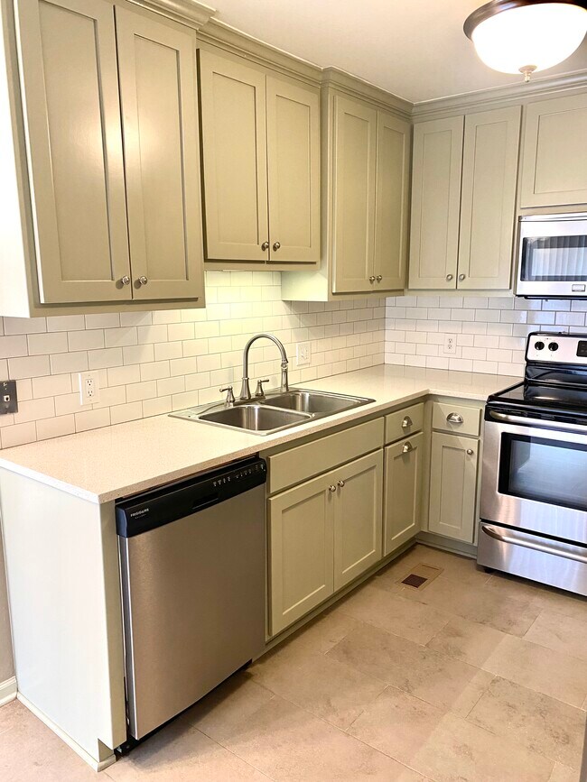 Photo - 3906 E 60th Pl