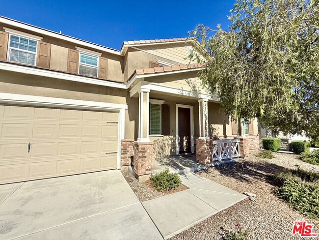 Photo - 28604 Clearview St