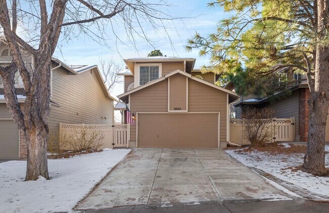 Photo - 2060 E Phillips Ln