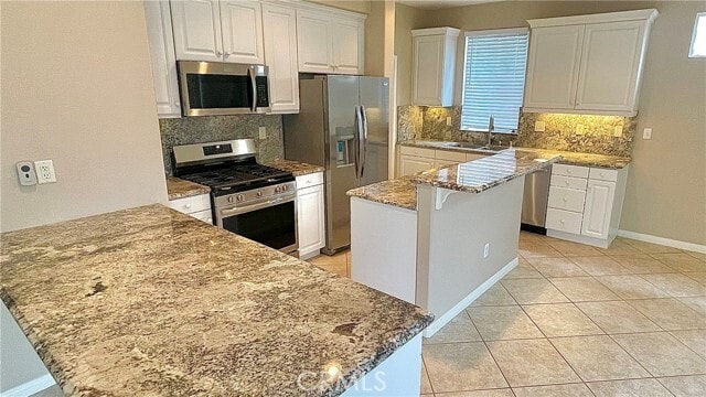 Photo - 17543 Nutwood Dr