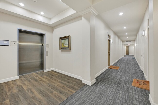 Photo - 1900 Genesee St Unit 310