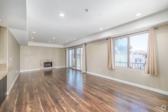 2BR, 2.5BA - 1,300SF - Living Room - Holt Townhomes