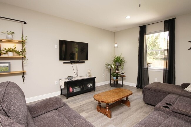 Photo - Newer Home in Valparaiso