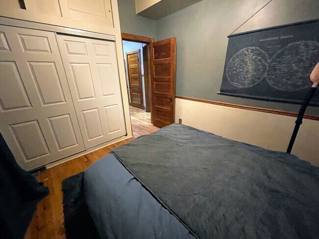 Photo - 827 W Aldine Ave Unidad 3