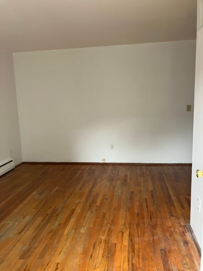 Photo - 512 Olden Ave Unit 3