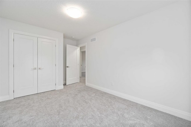 Photo - 608 Sweetbay Cres Unité Room 3