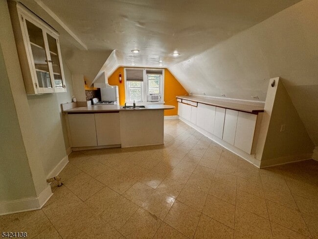 Photo - 160 Chestnut St Unit 2