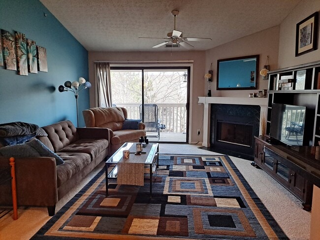 Photo - 6729 Meadow Creek Dr Unit 310