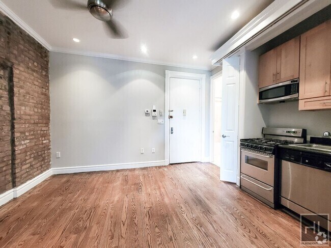 Building Photo - East 1st Street Rental