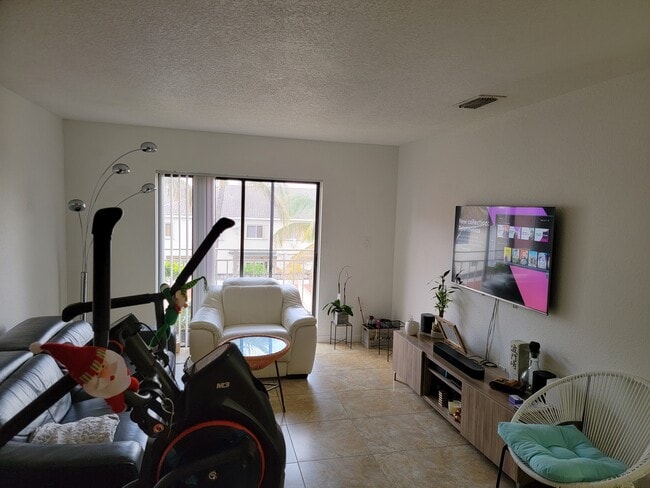 Living - 8425 NW 8th St Unit 306