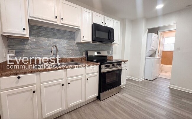 Photo - 129 Majuba Ave