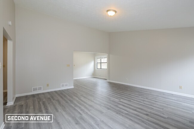 Photo - 3524 Sheree Trail