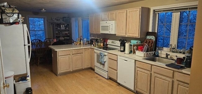 Photo - 43 Juniper St