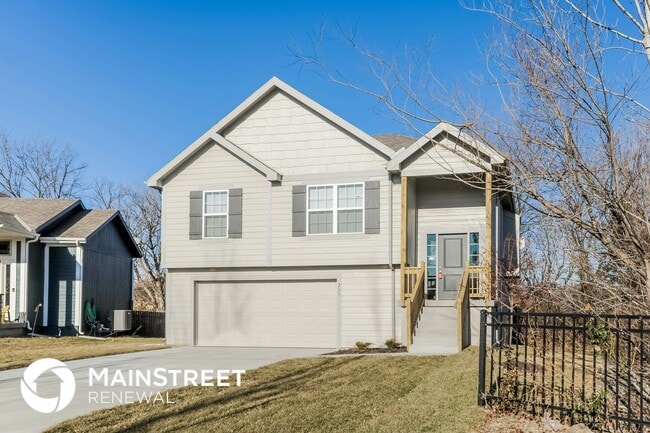 Photo - 235 Jenny Ln