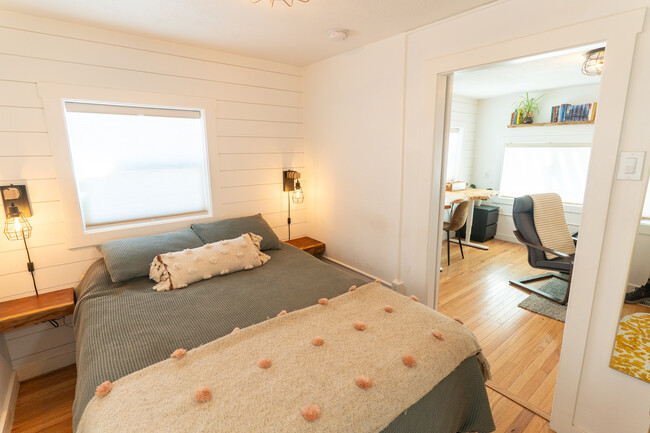 Photo - 318 E Idaho Ave