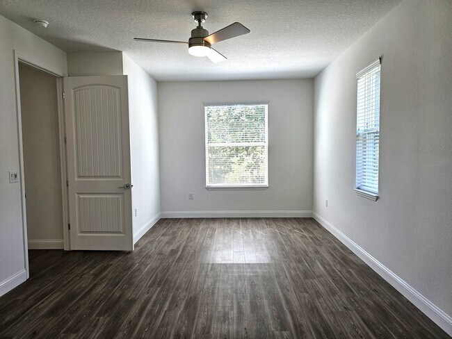 Photo - *****STUNNING 4/2 HOME IN PALM COAST 3 CAR GARAGE!