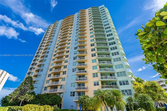 Photo - 2475 Brickell Ave Unit 703