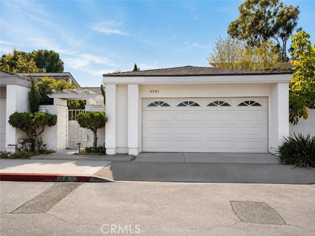 Building Photo - 4581 Sandburg Way