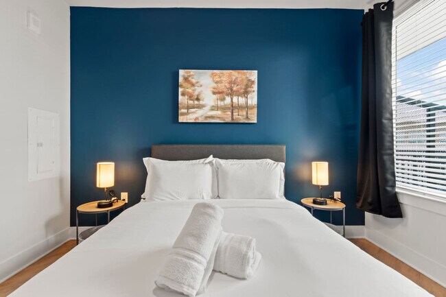 Photo - 2317 W Grace St Unidad ID1312498P