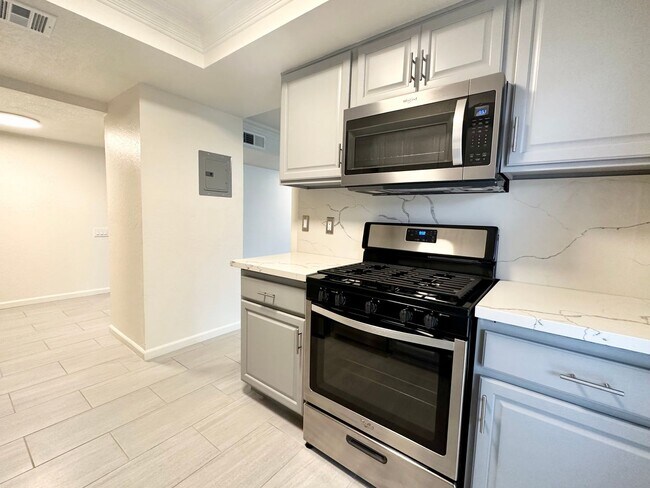 Photo - AVAILABLE NOW! 2 Bedroom 2 Bath UPDATED Co...