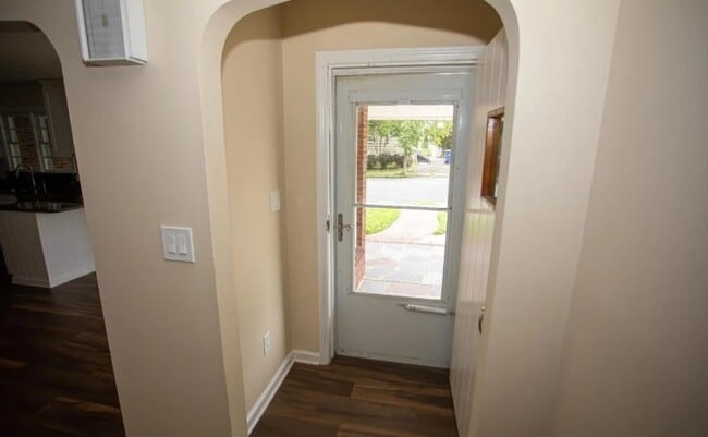 Photo - 326 Walnut St