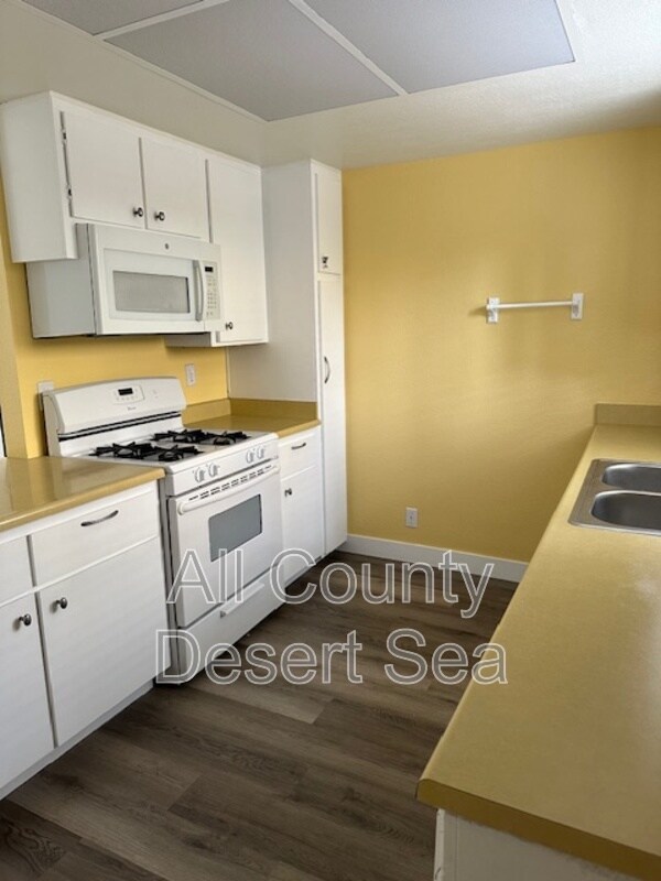 Photo - 205 19th St Unit 205 19th A