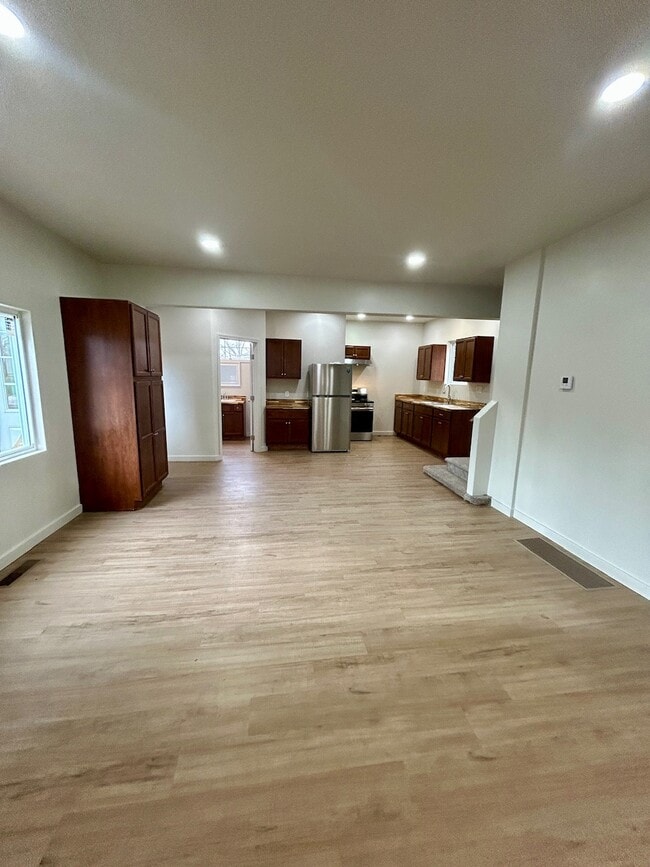 Photo - 1423 Mitchell Ave