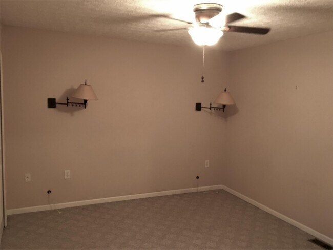 Photo - 6258 Braelinn Dr