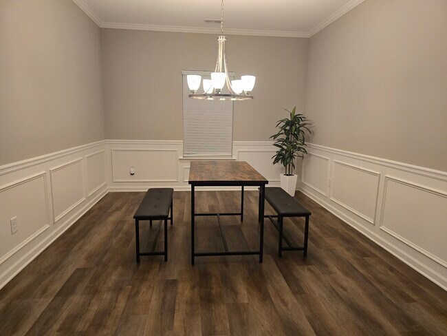 Photo - 159 Belmont Ln