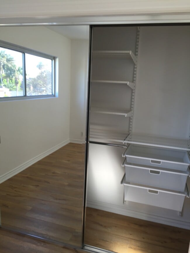 Photo - 2310 6th St Unidad 4