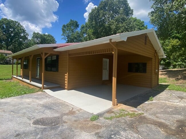 Photo - 2 Bedroom 1 Bath House