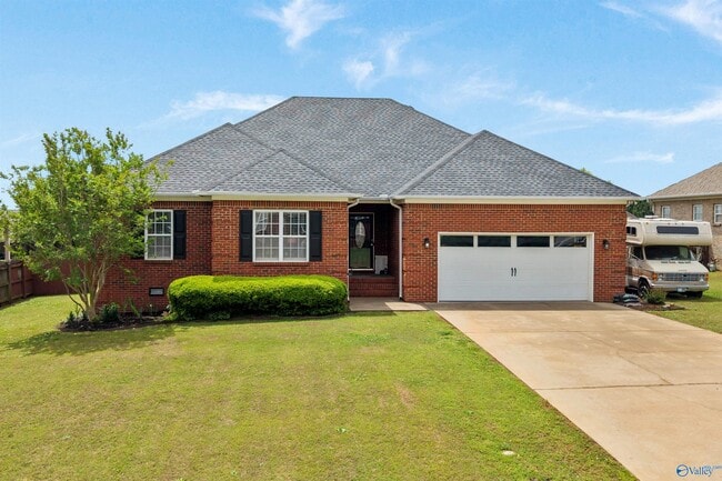 Building Photo - 25850 Iron Gate Dr