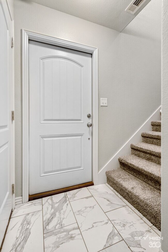 Photo - 530 Highland Ave Unit 1 - 1