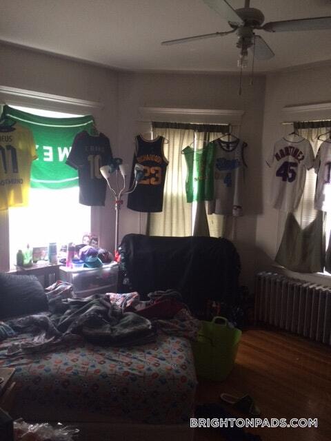 Photo - 140 Brooks St Unidad 2