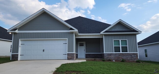 Building Photo - 104 Garrett Ln