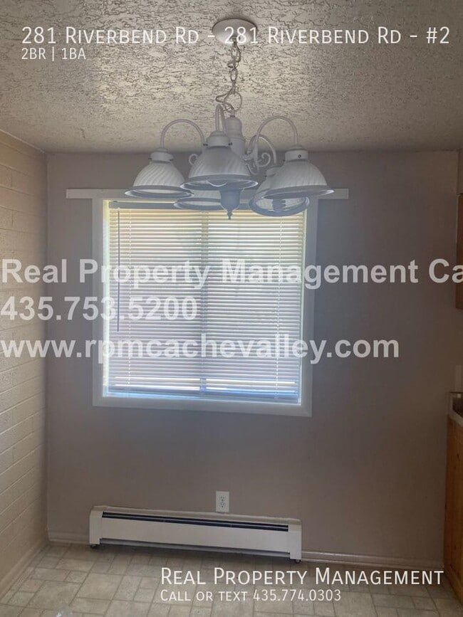 Photo - 281 Riverbend Rd Unidad #2