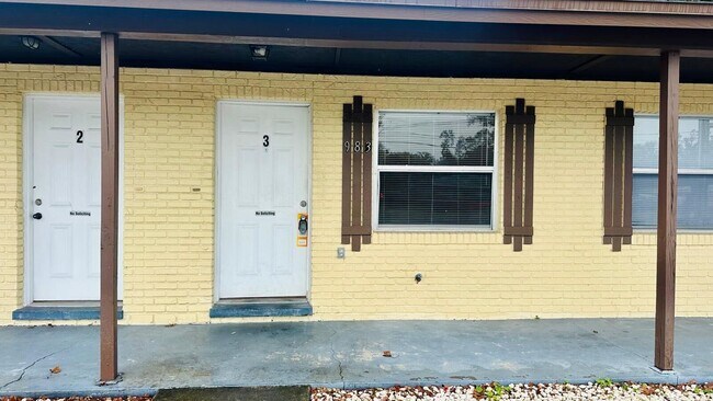 Photo - 979 BERKLEY ROAD Unit #3, AUBURNDALE, Flor...