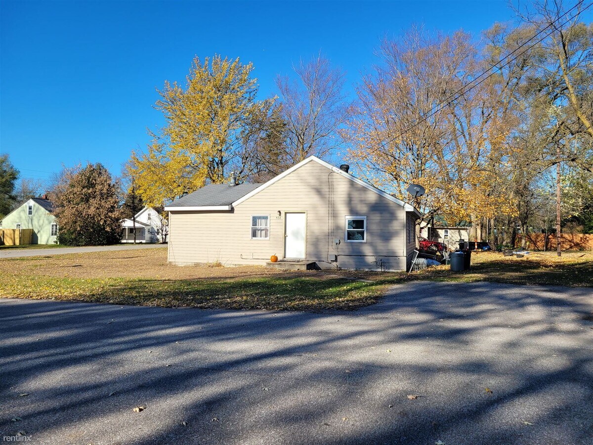 3 br, 1 bath House 468 Jefferson St Rental House Rental in Hemlock