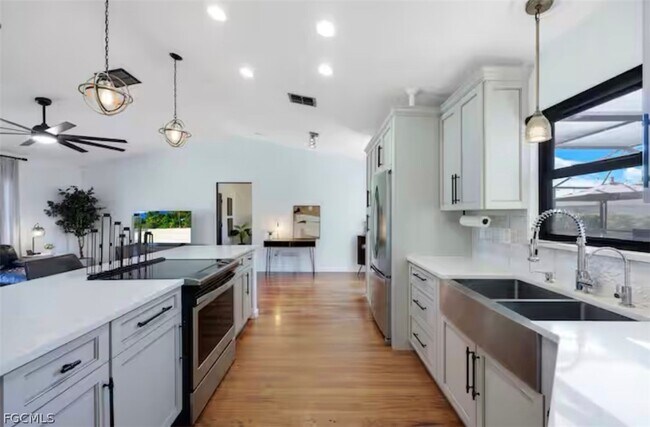 Photo - 1810 NW 17th St