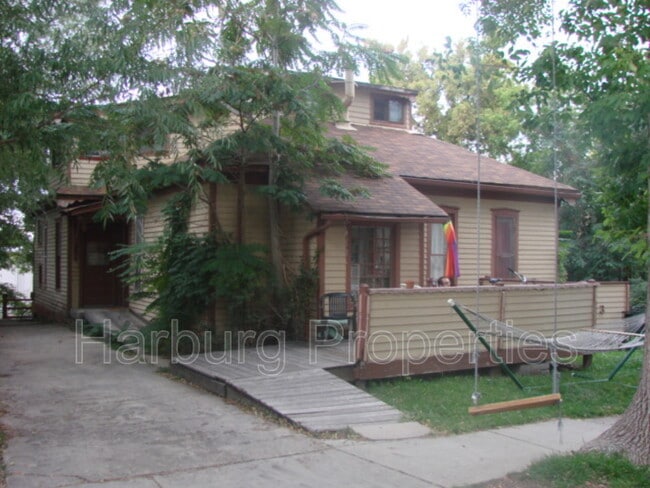 Photo - 1013 Portland Pl