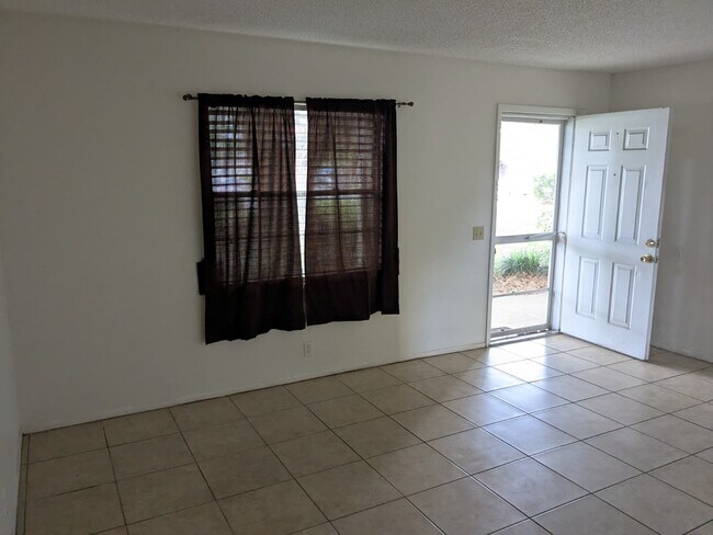 Photo - 5663 Struthers Ct Unit 5663 Struthers Ct, Winter Haven FL, 33837