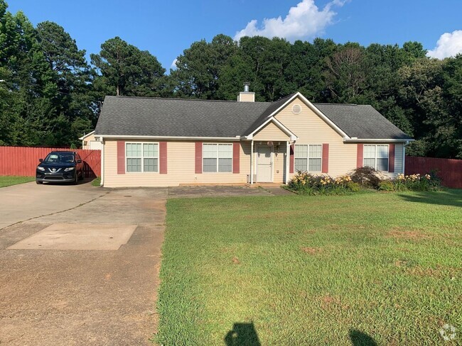 Building Photo - Charming 4BR House in Hampton