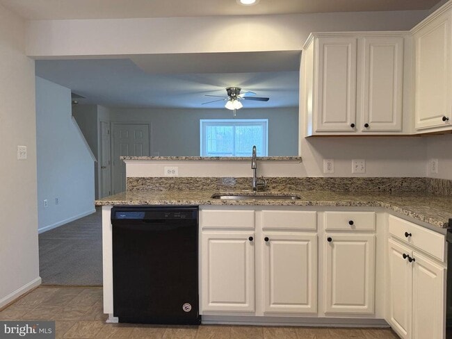 Photo - 205 Merrill Ct