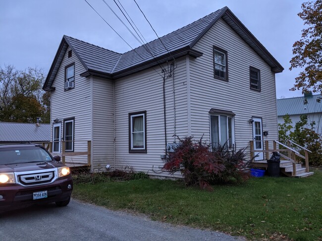 Photo - 13 Call Rd Unit 3