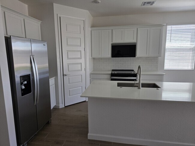 Photo - 17829 W Palo Verde Ave