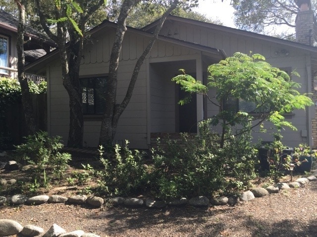 Building Photo - Charming Two Bedroom Home in Del Monte Park